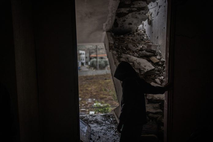 تشدد الهيئة على أن الضحايا الحقيقيين لأي تصعيد هم المدنيون، ولا سيما الفئات الأكثر هشاشة