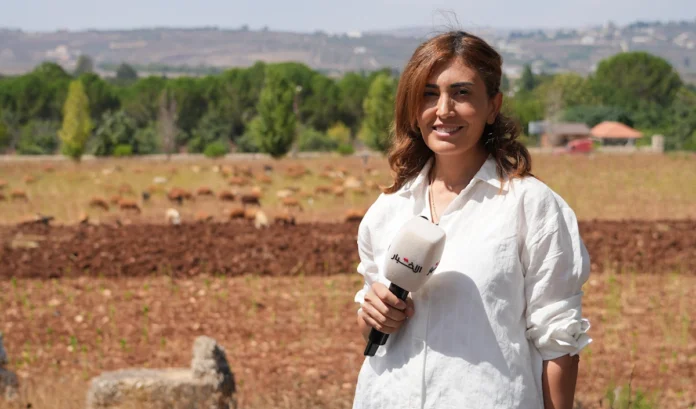 إنّ ما تعرّضت له الصحافية آمال خليل لا يمكن فصله عن سجلّ طويل من الاستهدافات السابقة التي طالتها شخصياً وزملاءها خلال السنوات الماضية