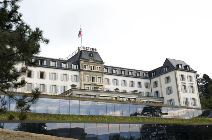 قدّم وفد الهيئة عرضًا مفصّلًا حول إطار عمل الهيئة في رصد وتوثيق انتهاكات القانون الدولي الإنساني