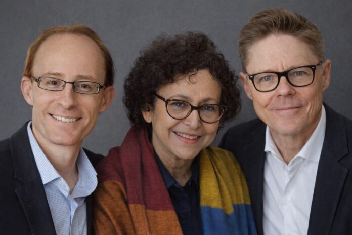 دعوا الحكومة اللبنانية إلى توثيق الأدلة وحفظها، وإلى طلب إجراء تحقيق دولي مستقل في مقتل الصحافيين اللبنانيين على يد إسرائيل.